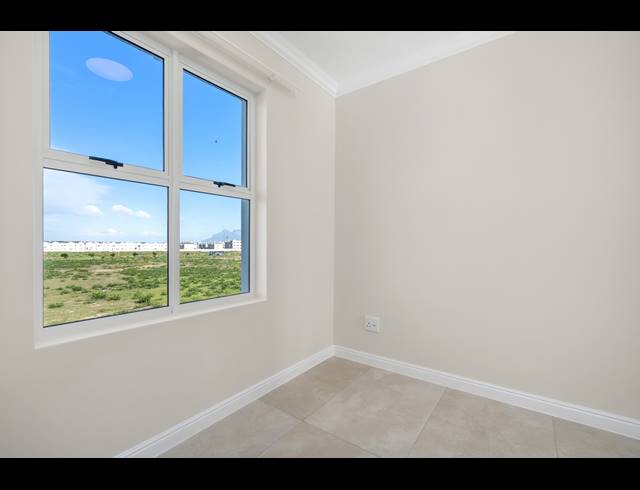 3 BEDROOM TOWNHOUSE TO LET IN SUNNINGDALE